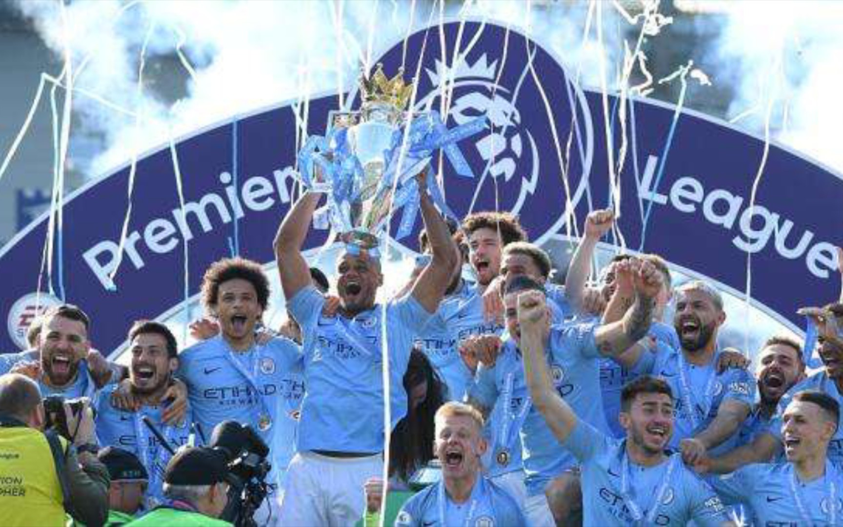 仅对裁判的 仅对裁判的